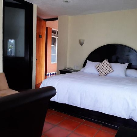 Hotel Real Del Valle 迪坡斯特兰 外观 照片