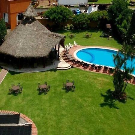 Hotel Real Del Valle 迪坡斯特兰 外观 照片