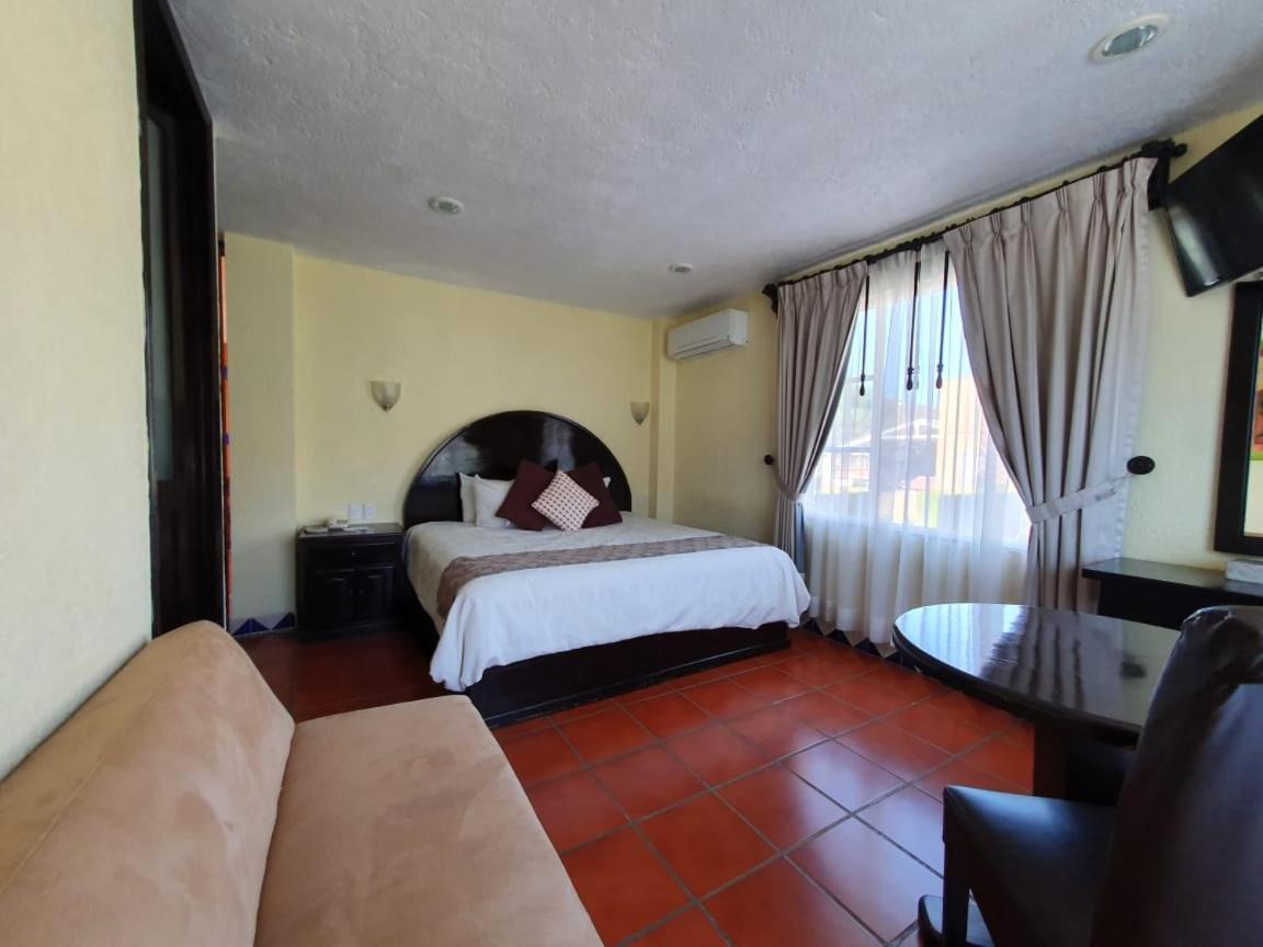Hotel Real Del Valle 迪坡斯特兰 外观 照片