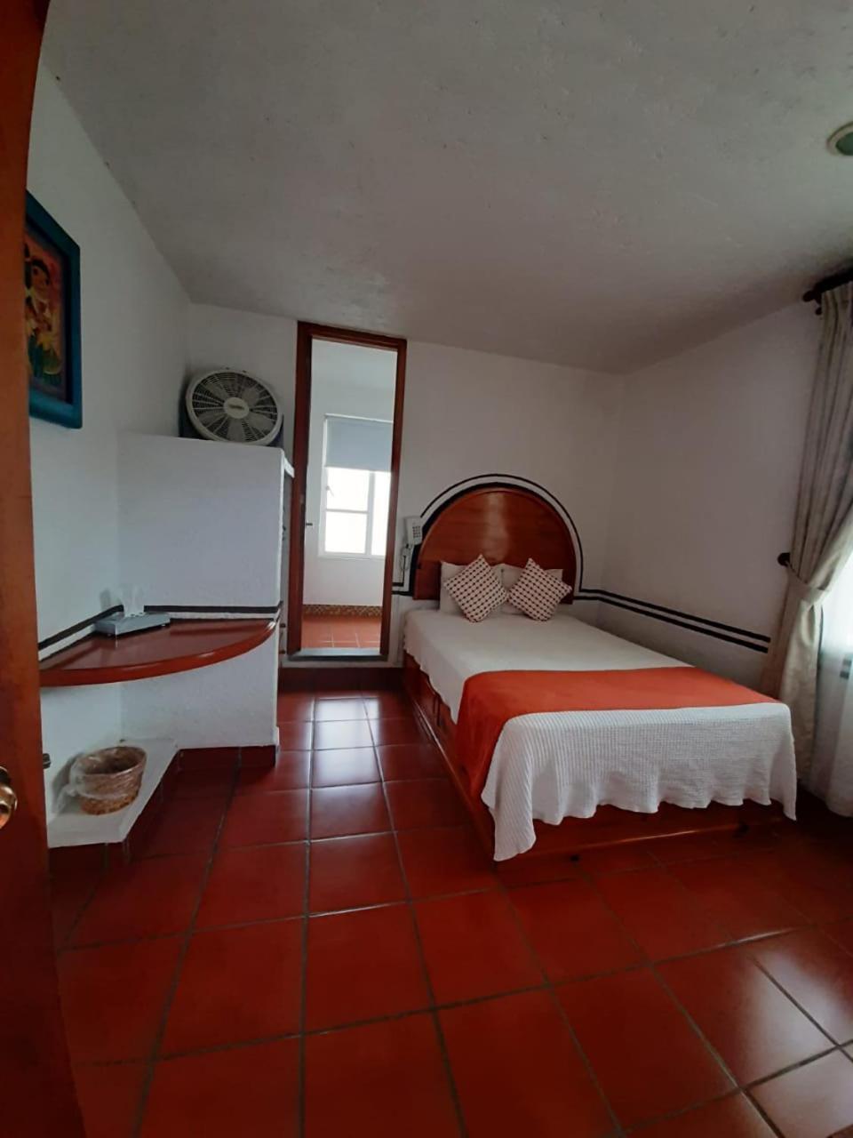 Hotel Real Del Valle 迪坡斯特兰 外观 照片