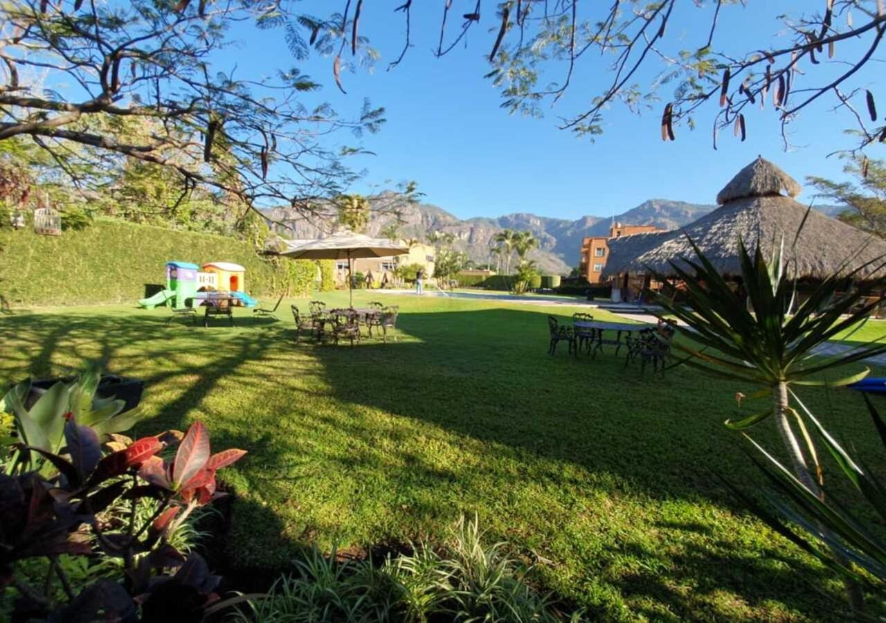 Hotel Real Del Valle 迪坡斯特兰 外观 照片